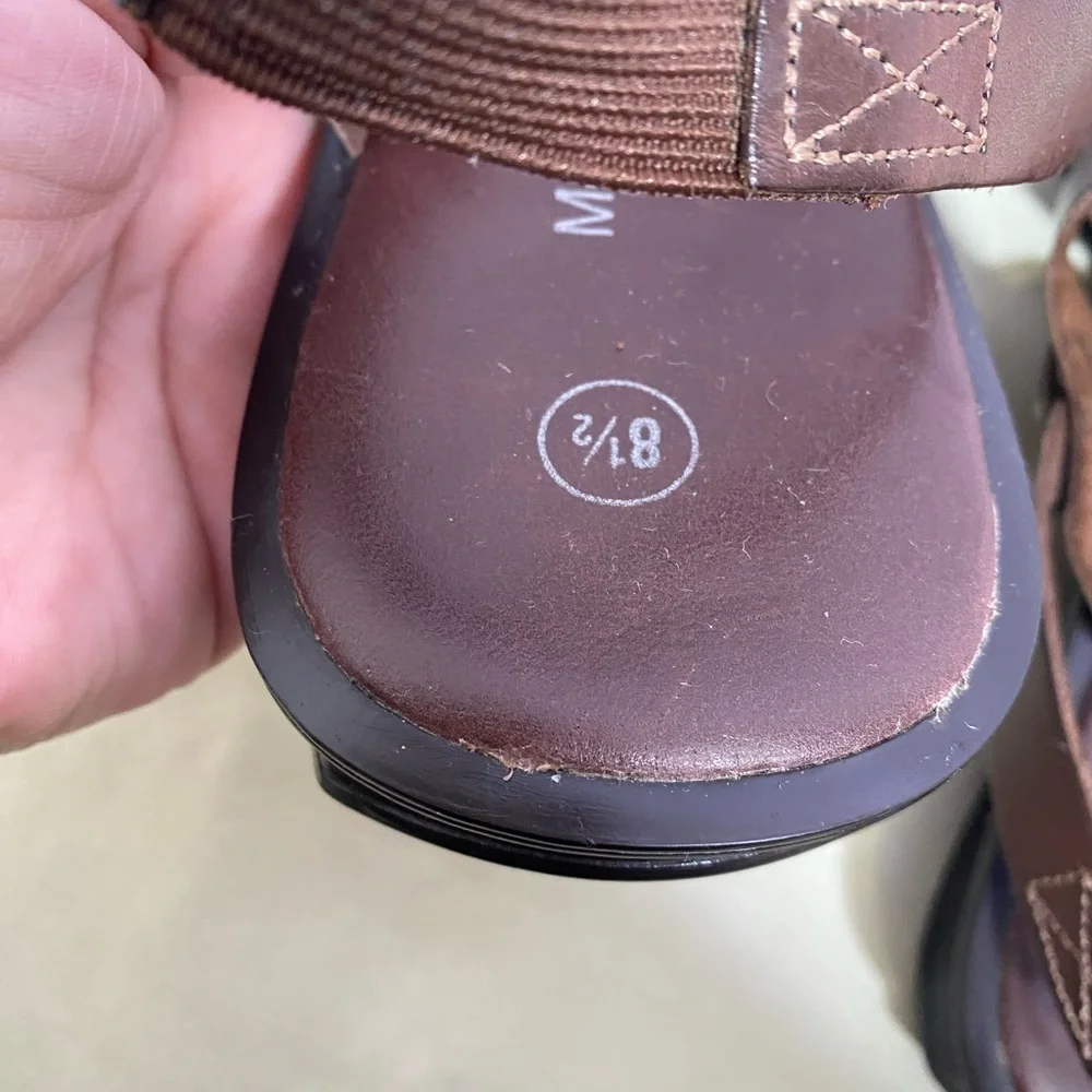 Montego Bay Club stylish brown